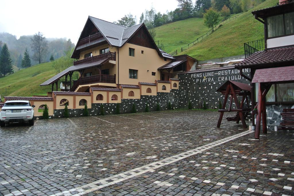 Pensiune Restaurant Piatra Craiului Dîmbovicioara Εξωτερικό φωτογραφία