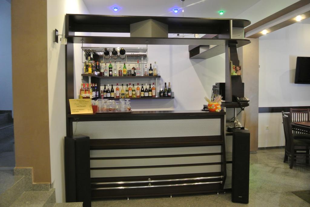 Pensiune Restaurant Piatra Craiului Dîmbovicioara Εξωτερικό φωτογραφία